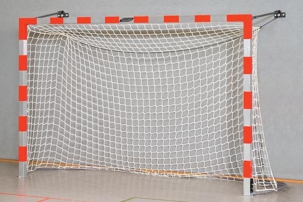 Hallenhandball-Tore mit Wandbeschlag
