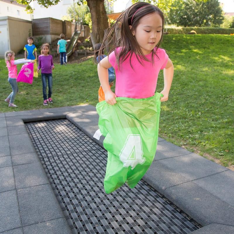 Playground-KIDS-Tramp-Track-4m-Anwendung_135061-01