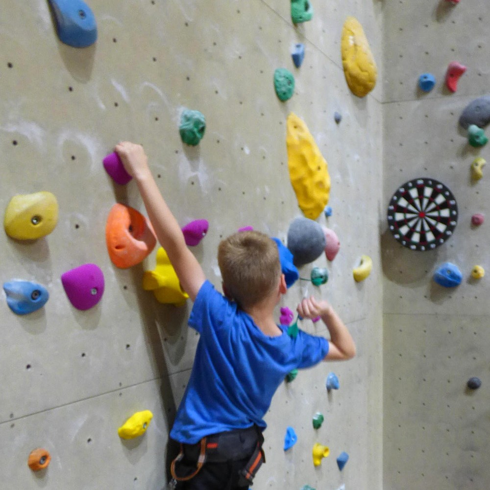 On Top Boulderspiele „Darts“