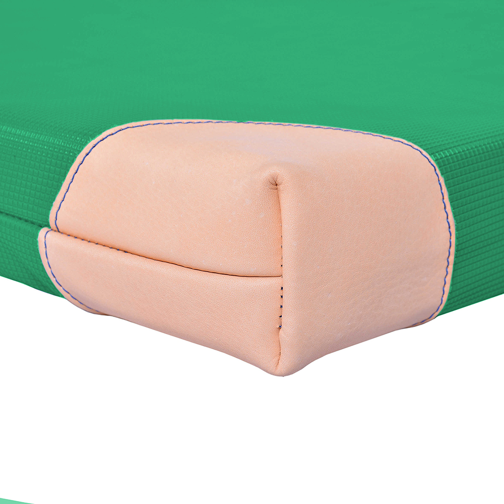 Turnmatte Supersoft Kima RG 22-Detail-Lederecken_gruen